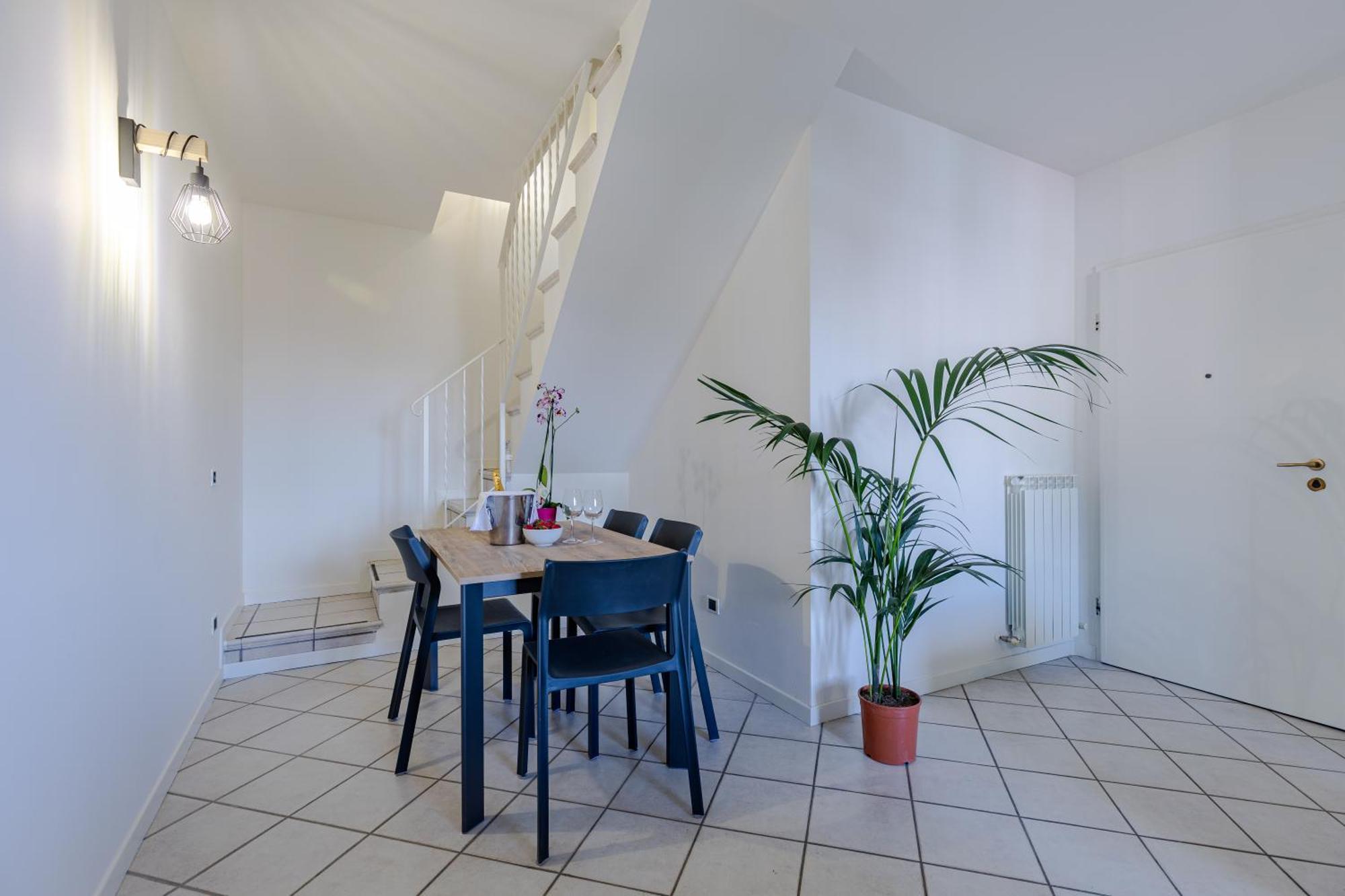 Guggiate - Seta Apartment เบลลาโจ ภายนอก รูปภาพ
