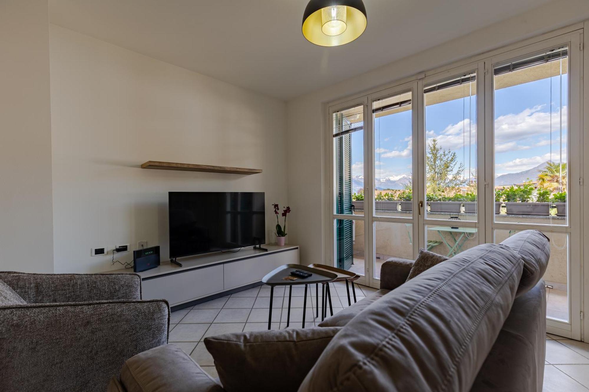 Guggiate - Seta Apartment เบลลาโจ ภายนอก รูปภาพ