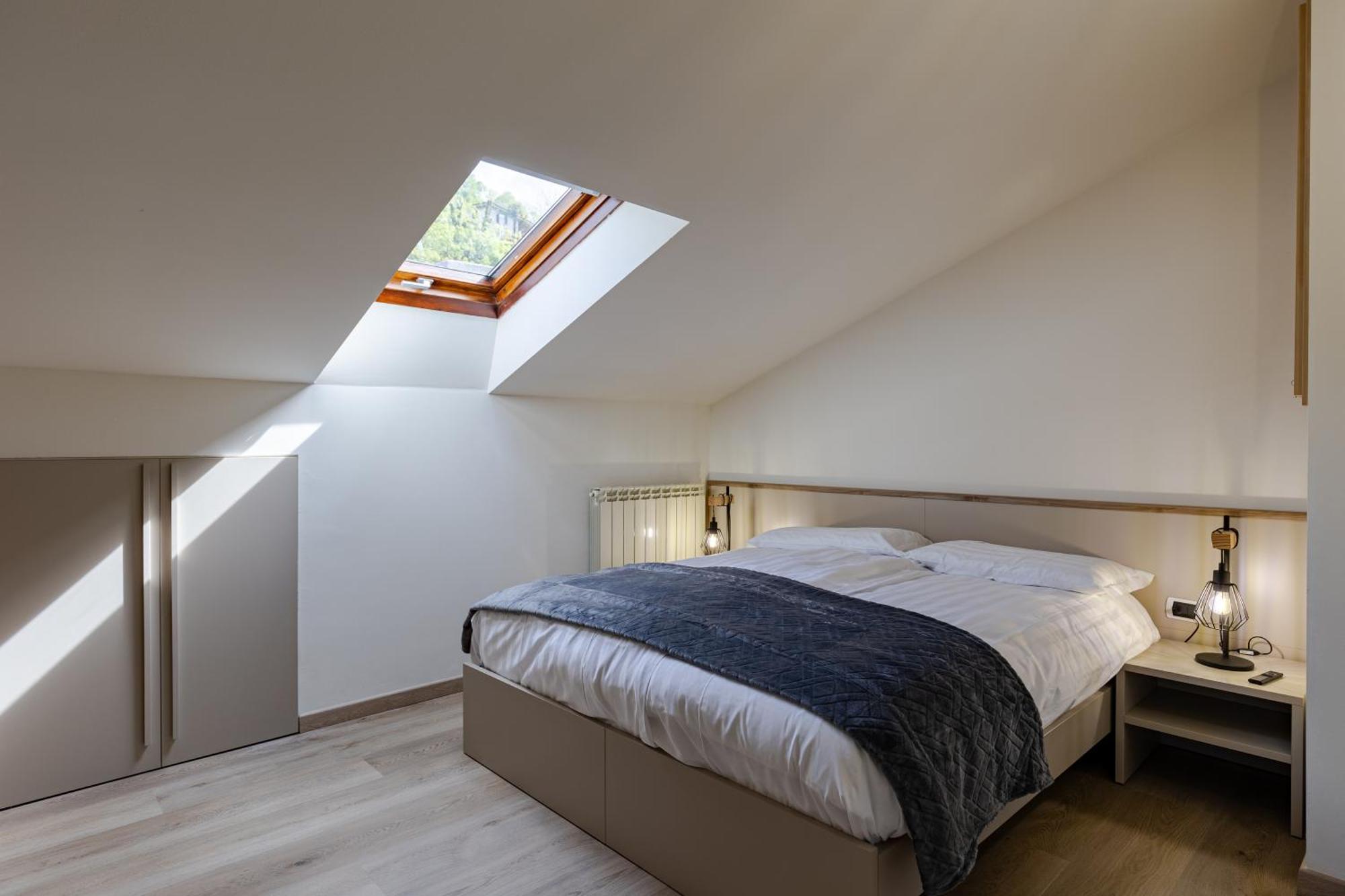 Guggiate - Seta Apartment เบลลาโจ ภายนอก รูปภาพ